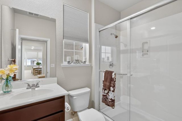 211 Rochdale St, Roseville, CA 95661