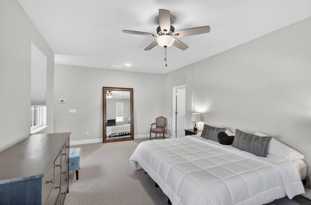 211 Rochdale St, Roseville, CA 95661