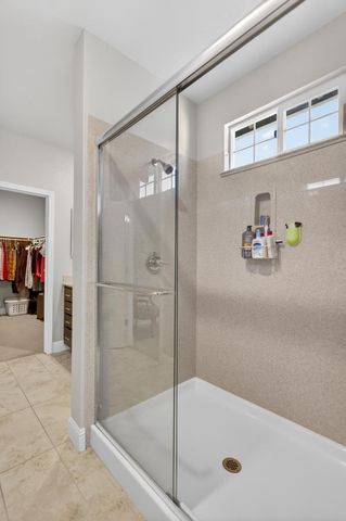 211 Rochdale St, Roseville, CA 95661