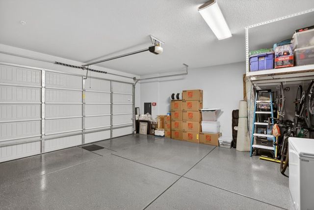 211 Rochdale St, Roseville, CA 95661