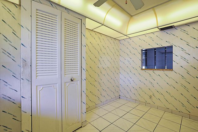9201 Sunrise Lakes Boulevard 107, Sunrise, FL 33322