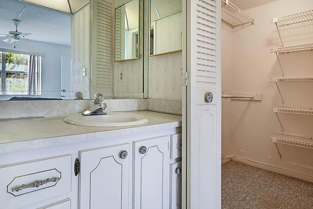 9201 Sunrise Lakes Boulevard 107, Sunrise, FL 33322
