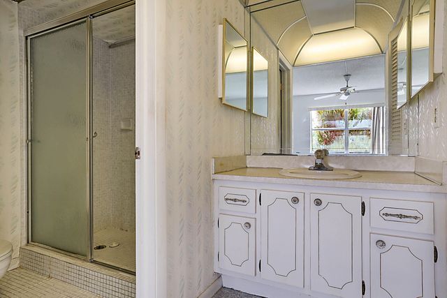 9201 Sunrise Lakes Boulevard 107, Sunrise, FL 33322