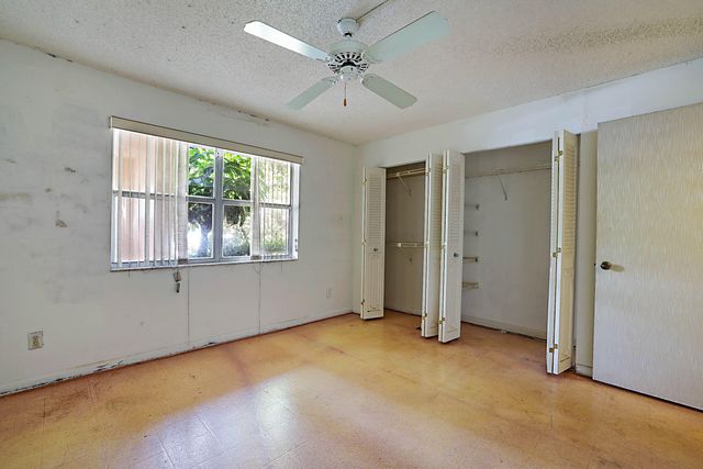 9201 Sunrise Lakes Boulevard 107, Sunrise, FL 33322