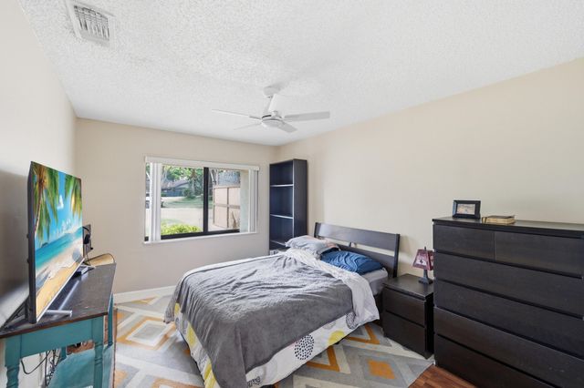 10222 Pine Drive, Boynton Beach, FL 33437