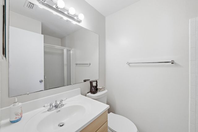 10222 Pine Drive, Boynton Beach, FL 33437
