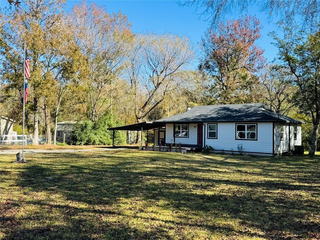 1082 County Road 129, Liberty, TX 77575