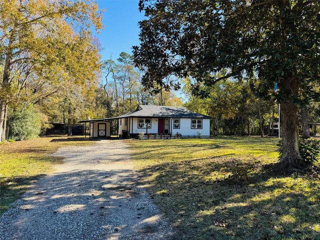 1082 County Road 129, Liberty, TX 77575