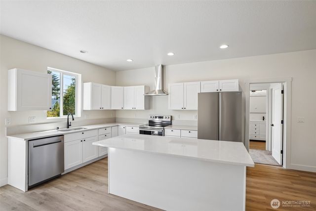 2411 Sunrise Street, Kelso, WA 98626