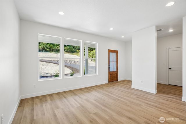 2411 Sunrise Street, Kelso, WA 98626