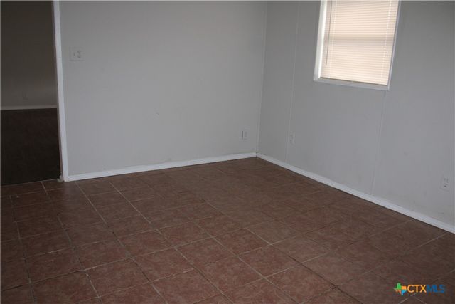 602 W 2nd Avenue, Belton, TX 76513