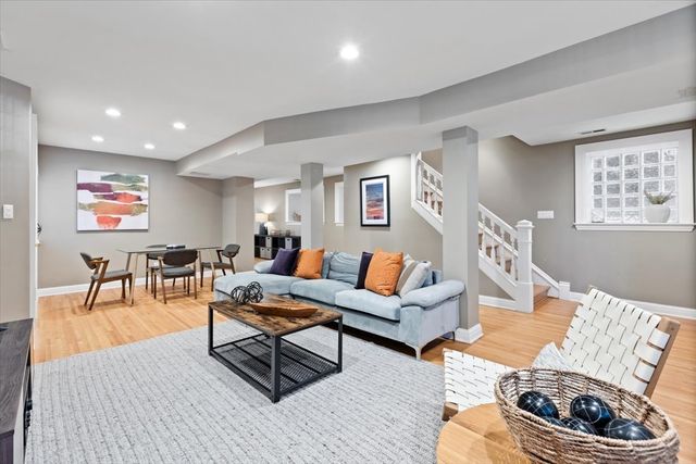 2845 W Division Street, Chicago, IL 60622