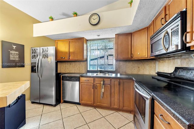 8220 Waterford Lane, Tamarac, FL 33321