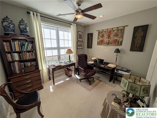 4362 Founders Drive, Upper Saucon Twp, PA 18034