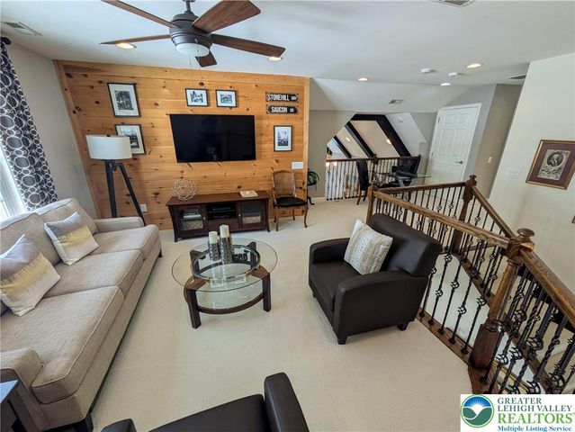 4362 Founders Drive, Upper Saucon Twp, PA 18034