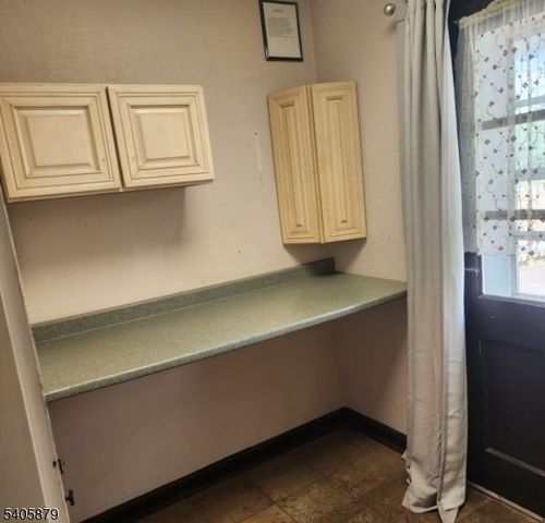 37 W Washington Ave, Washington Boro, NJ 07882