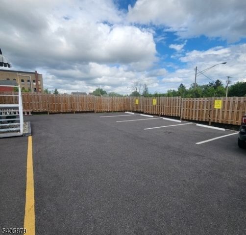 37 W Washington Ave, Washington Boro, NJ 07882