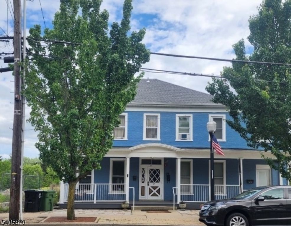 37 W Washington Ave, Washington Boro, NJ 07882