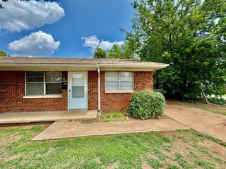 528 N Baumann Avenue, Edmond, OK 73034