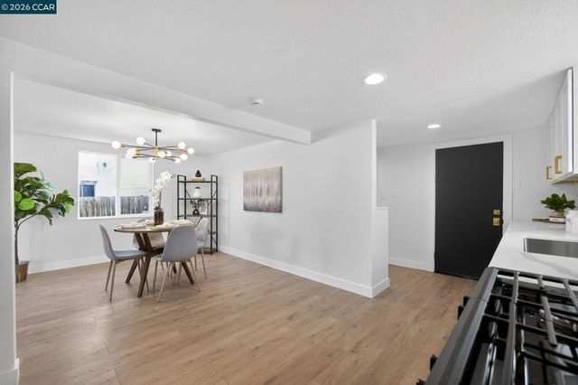 1027 1027 3rd St, Rodeo, CA 94572