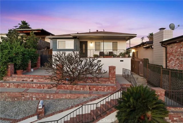 1920 Del Paso, Los Angeles, CA 90032