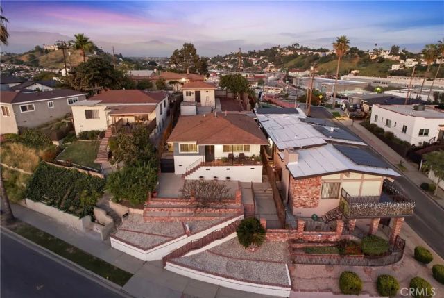 1920 Del Paso, Los Angeles, CA 90032