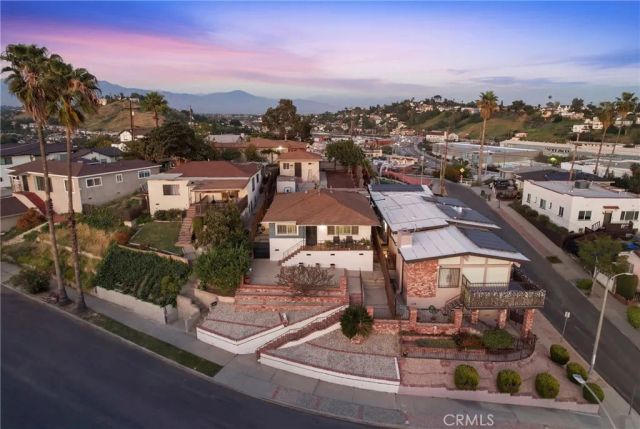 1920 Del Paso, Los Angeles, CA 90032