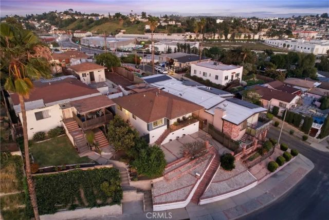 1920 Del Paso, Los Angeles, CA 90032