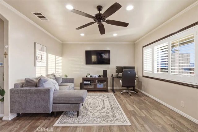 1920 Del Paso, Los Angeles, CA 90032