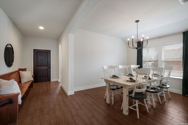 109 Aberdeen, Boerne, TX 78015