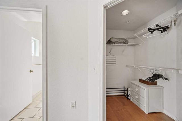 5180 NORTHRIDGE ROAD 207, Sarasota, FL 34238