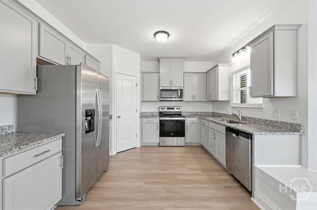 581 Abode Avenue, Hinesville, GA 31313