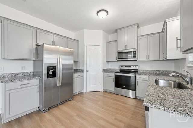 581 Abode Avenue, Hinesville, GA 31313