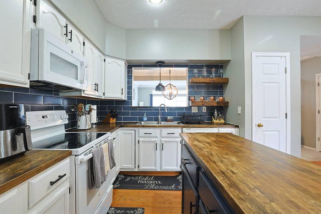 10802 Doral Court, Union, KY 41091