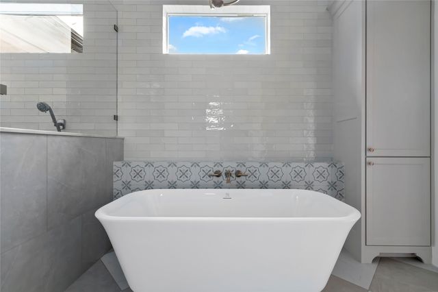 3304 Ferguson Road, Grapevine, TX 76092