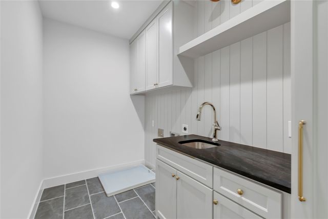 3304 Ferguson Road, Grapevine, TX 76092