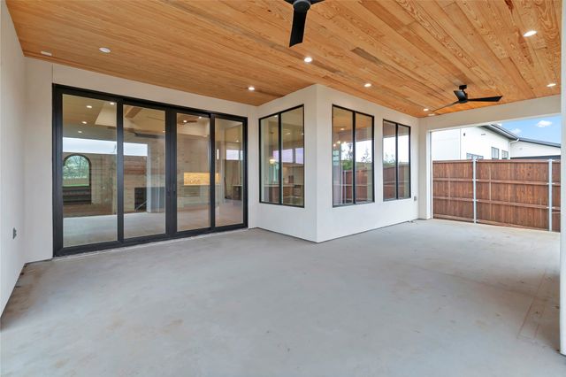 3304 Ferguson Road, Grapevine, TX 76092