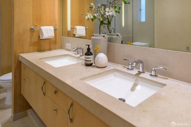 1138 Taylor Street, San Francisco, CA 94108