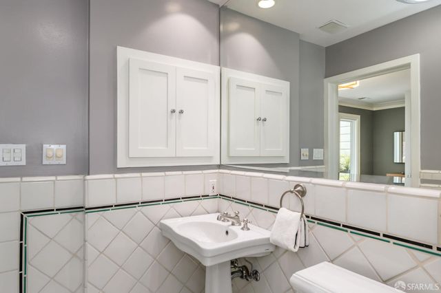1138 Taylor Street, San Francisco, CA 94108