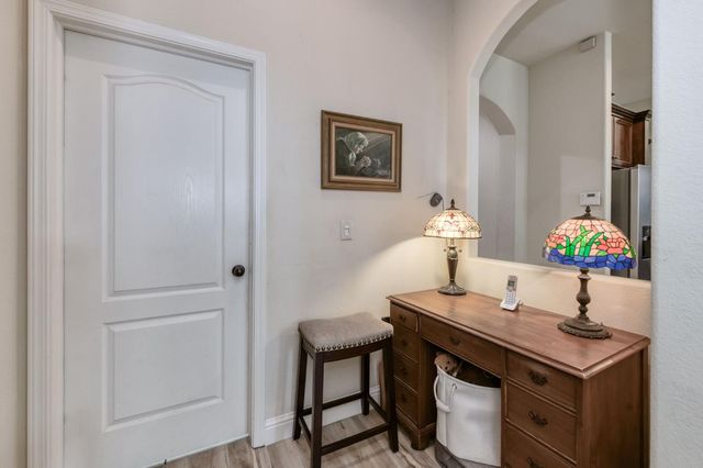 5981 E Via Manzi Drive, Fresno, CA 93727