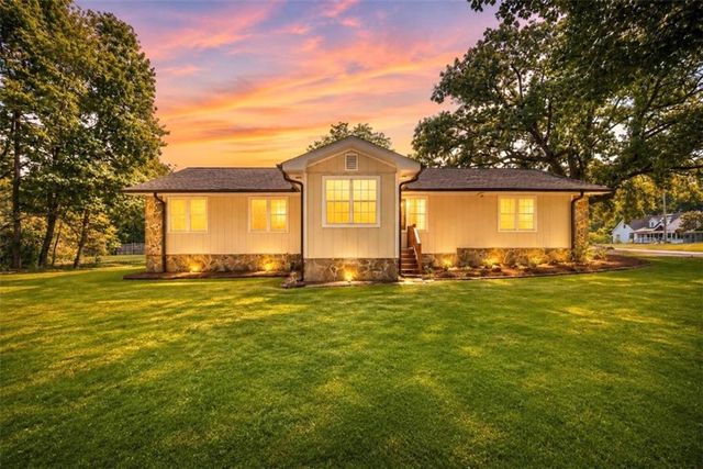 1375 McGarity Road, Mcdonough, GA 30252