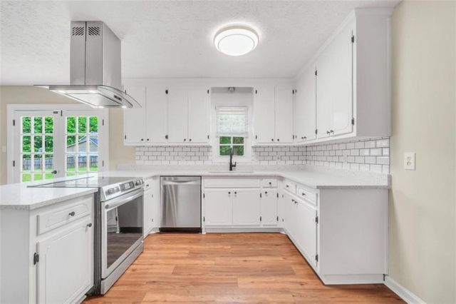 1375 McGarity Road, Mcdonough, GA 30252