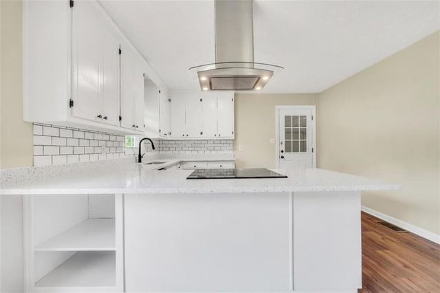 1375 McGarity Road, Mcdonough, GA 30252