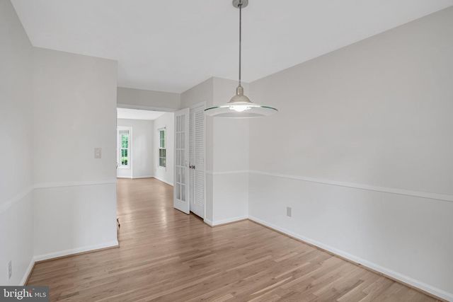 8301 FORRESTER BLVD, Springfield, VA 22152