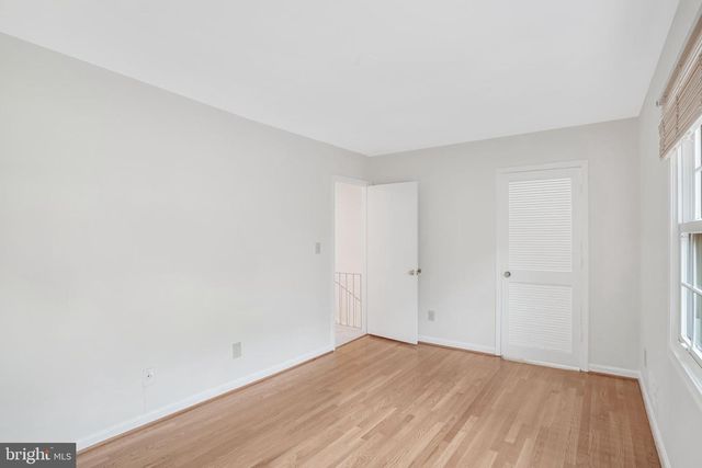 8301 FORRESTER BLVD, Springfield, VA 22152
