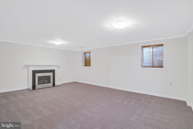 8301 FORRESTER BLVD, Springfield, VA 22152