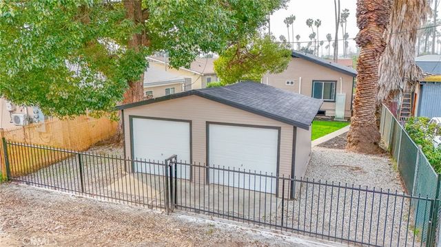 5714 S St Andrews, Los Angeles, CA 90062