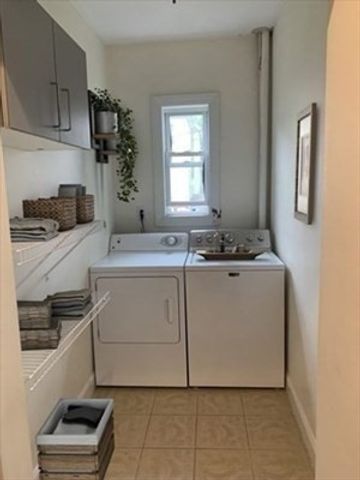 10 Bellflower St 3, Boston, MA 02125