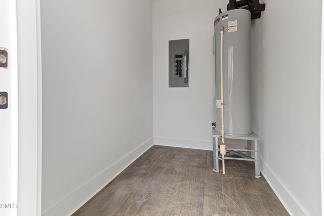 2324 Radiance Drive, Burlington, NC 27215