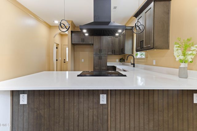 2324 Radiance Drive, Burlington, NC 27215